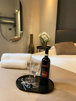 Soha Piazza Di Spagna Boutique, Rome, Italy