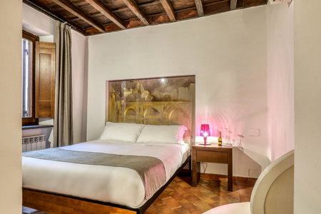 Easybnb - Luxury Navona, Rome, Italy