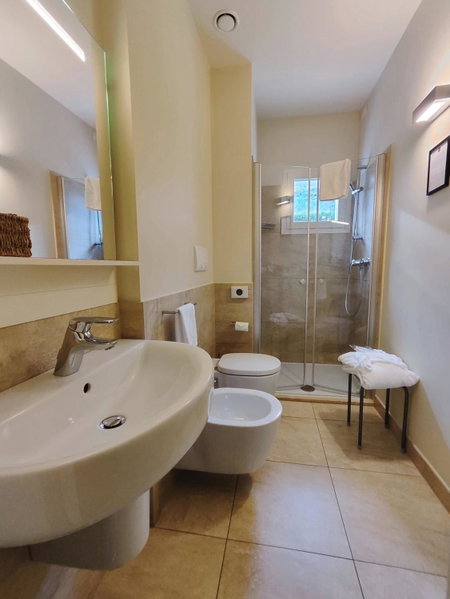 Villa del Poggio Prosecco Bike Hotel, San Pietro di Feletto, Italy