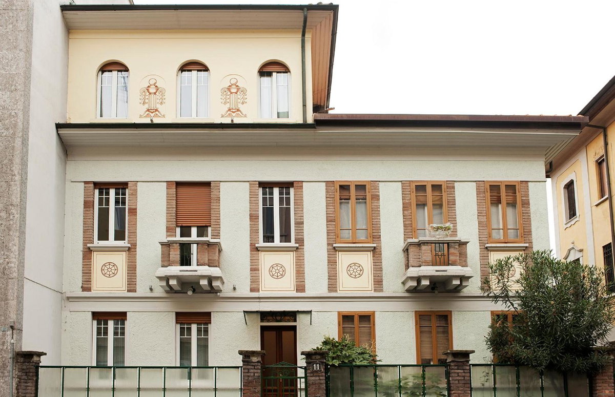 Porta Tosa Boutique, Italy