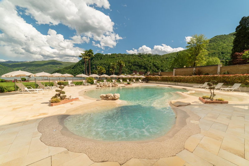 Yachting Residence - Private Dock, Lake Access & SPA, Lavena Ponte Tresa, Italy