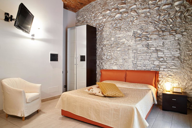Antico Borgo, Bergamo, Italy