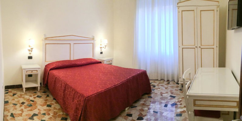 Notti sull'Adige, Verona, Italy