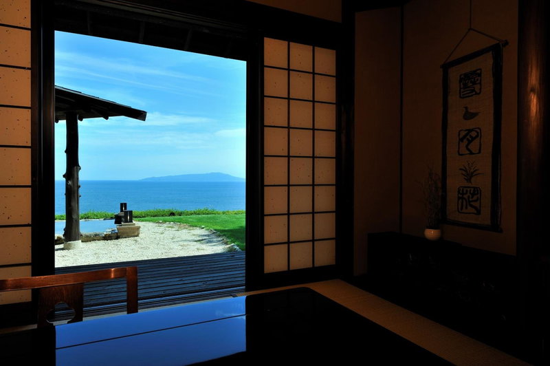 Tsuki no Usagi, Ito, Japan
