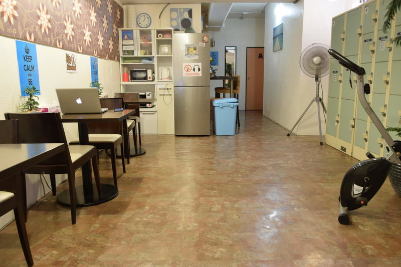 Kumoji-so Hostel, Naha, Japan