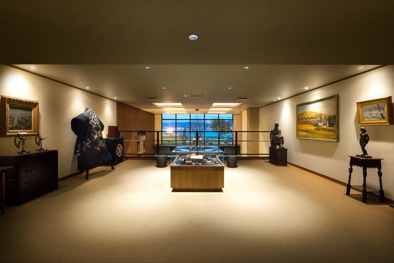 Katakura Silk Hotel, Suwa, Japan