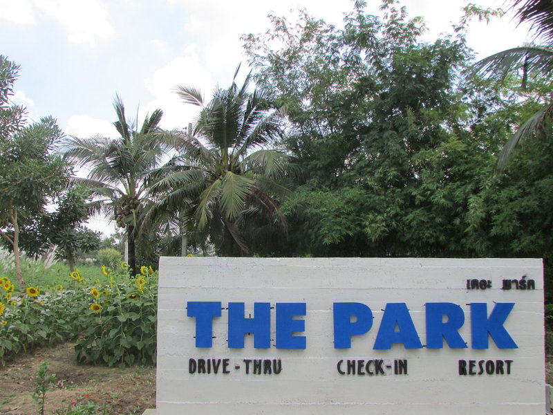 The Park Drive-Thru Check-In Resort, Thanyaburi, Thailand