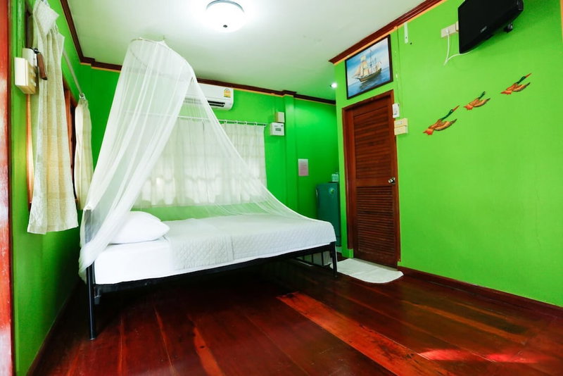 Kasemsuk Resort, Bang Saphan, Thailand