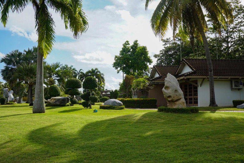 Rockgarden Beach Resort, Mae Pim, Thailand