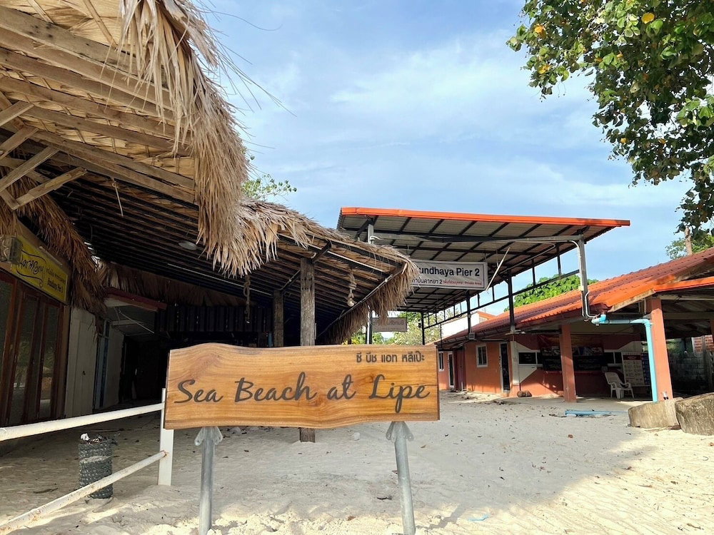 Hotel · Sea Beach at Lipe, Satun