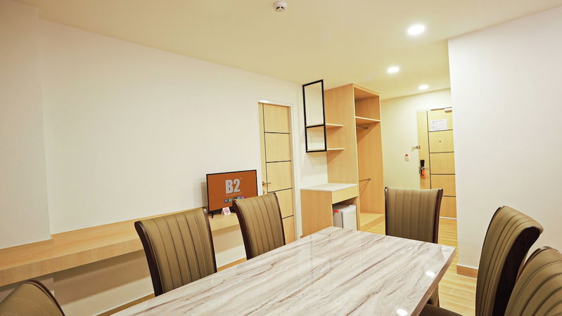 B2 Bang Saen Premier Hotel, Chonburi, Thailand