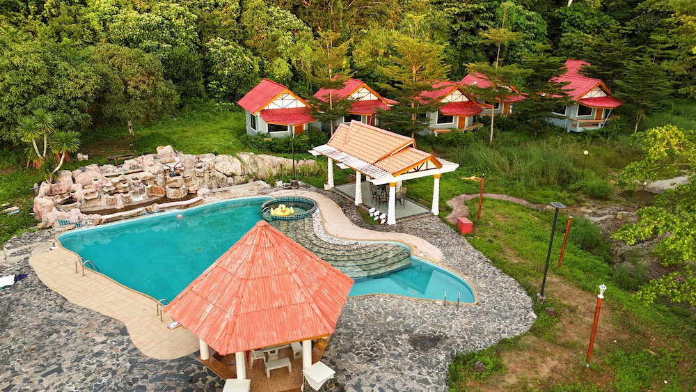 Koh Chang Cabana Hotel With Swiming Pool, Thailand