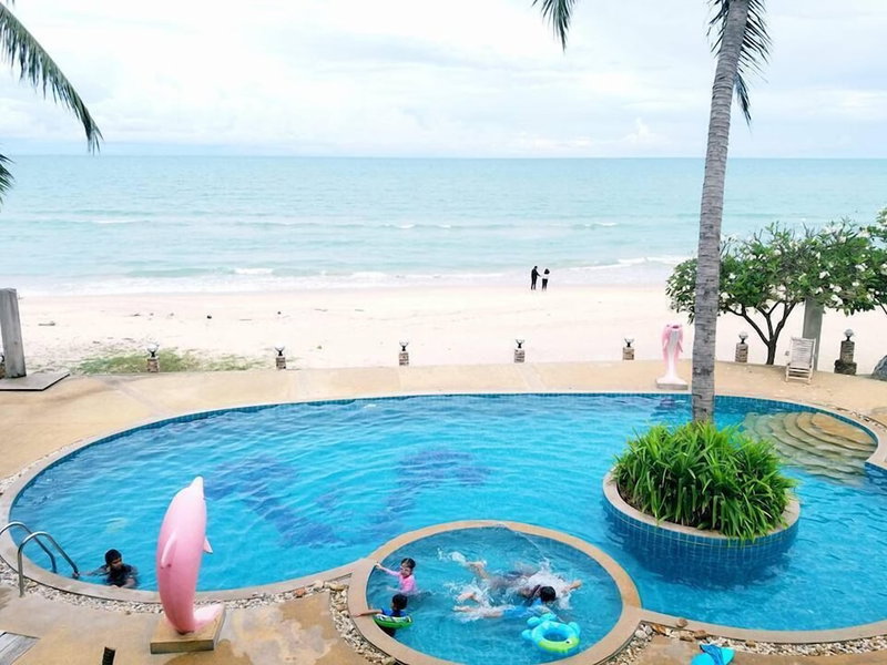 Talkoo Beach Resort Khanom, Khanom, Thailand