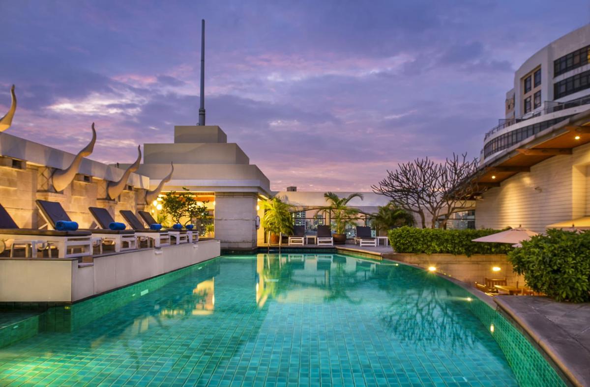 Davis Thai House, Thailand