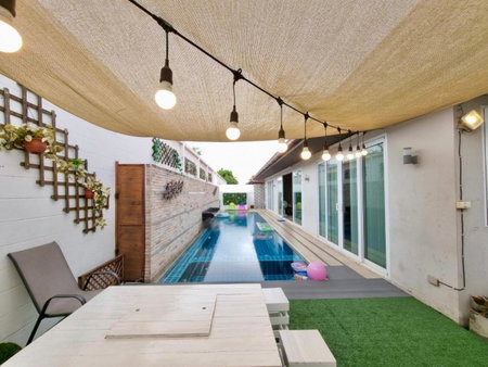 Peter Pan Poolvilla, Jomtien Beach, Thailand