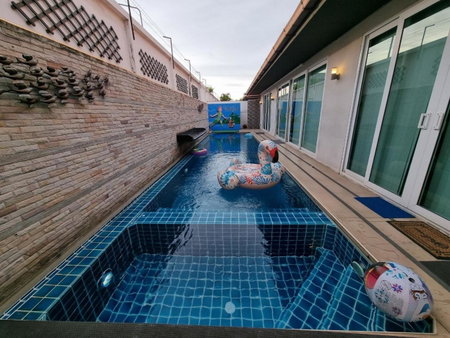 Peter Pan Poolvilla, Jomtien Beach, Thailand