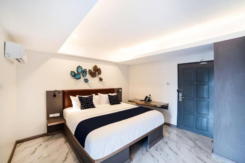 RoomQuest Sukhumvit 36 BTS Thonglor, Bangkok, Thailand