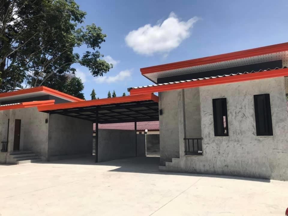 Hotel · Janrawee Resort, Ban Phang Kan Nua