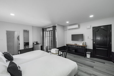 Blu Monkey Boutique Bangsaen, Ban Hua Khao Sammuk, Thailand