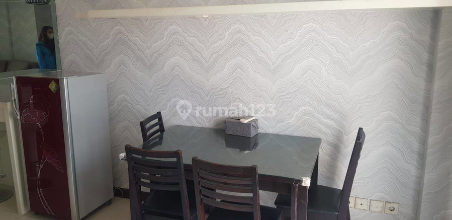 Apartment for rent in Surabaya, Indonesia · Pakuwon WaterPlace Tower A · 3 rooms, 2 baths