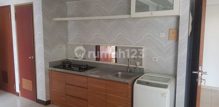 Apartment for rent in Surabaya, Indonesia · Pakuwon WaterPlace Tower A · 3 rooms, 2 baths