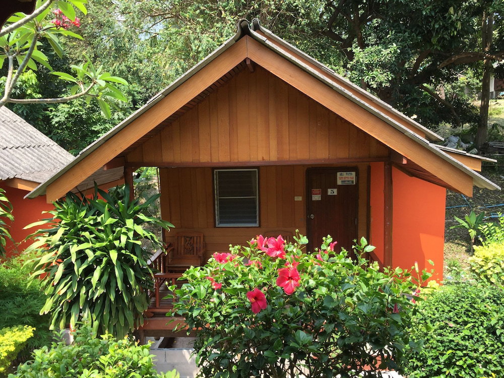 Save Bungalows, Thailand