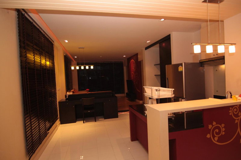 Pattaya tower room 7, Pattaya Central, Thailand