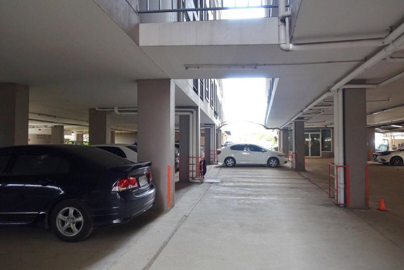 Fenix, Pathum Thani, Thailand