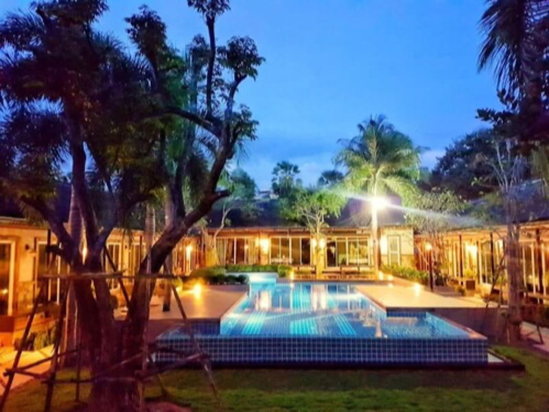 Nirundorn Resort, Cha-am, Thailand