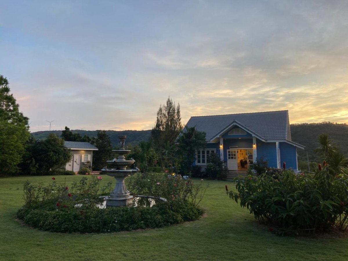 Hotel · Misty English Cottage, Ban Non Na Yao