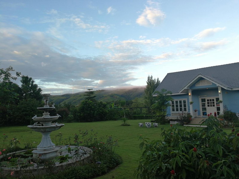 Misty English Cottage, Ban Non Na Yao, Thailand