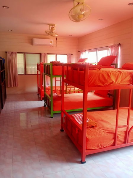 Lotus Hostel Beach Koh Tao, Koh Tao, Thailand