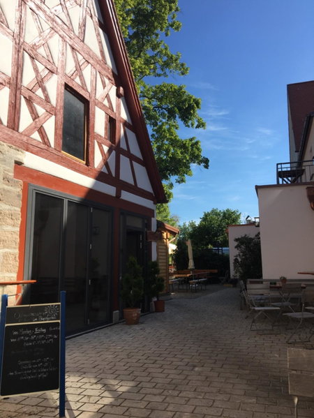 Hotel zum schwarzen Ross und Gutmann Zur Post, Hilpoltstein, Germany
