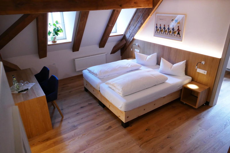 Hotel zum schwarzen Ross und Gutmann Zur Post, Hilpoltstein, Germany