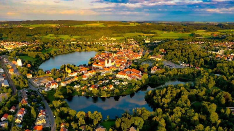 Hotel Restaurant Grüner Baum und Altes Tor, Bad Waldsee, Germany
