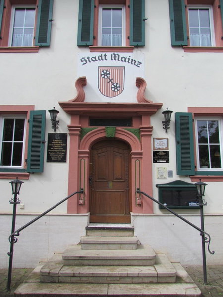 Hotel Stadt Mainz, Schwabenheim, Germany