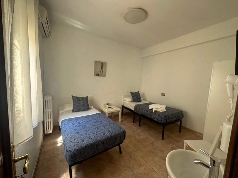 Hostal Arrate, Madrid, Spain