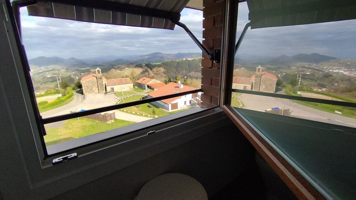 Gazteategi, Spain