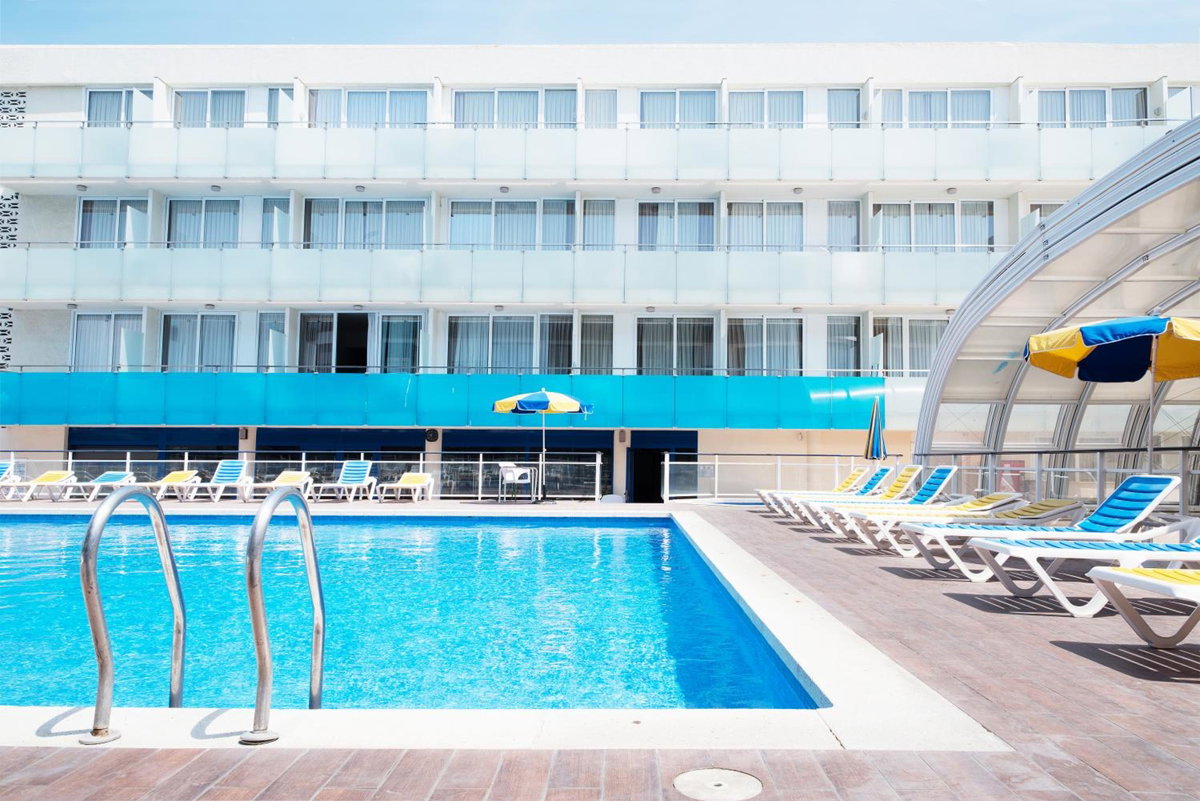 Aparthotel Ona Palamós, Spain