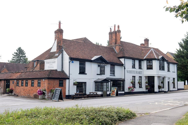 The White Hart by Innkeeper's Collection, Hook, United Kingdom