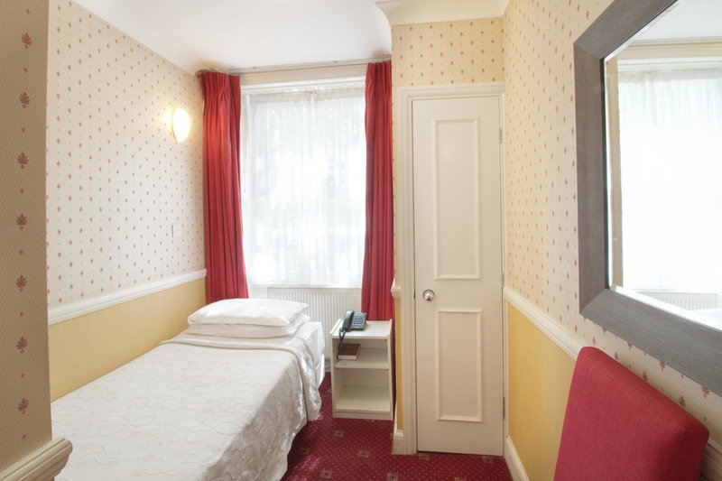 Balmoral House Hotel, London, United Kingdom