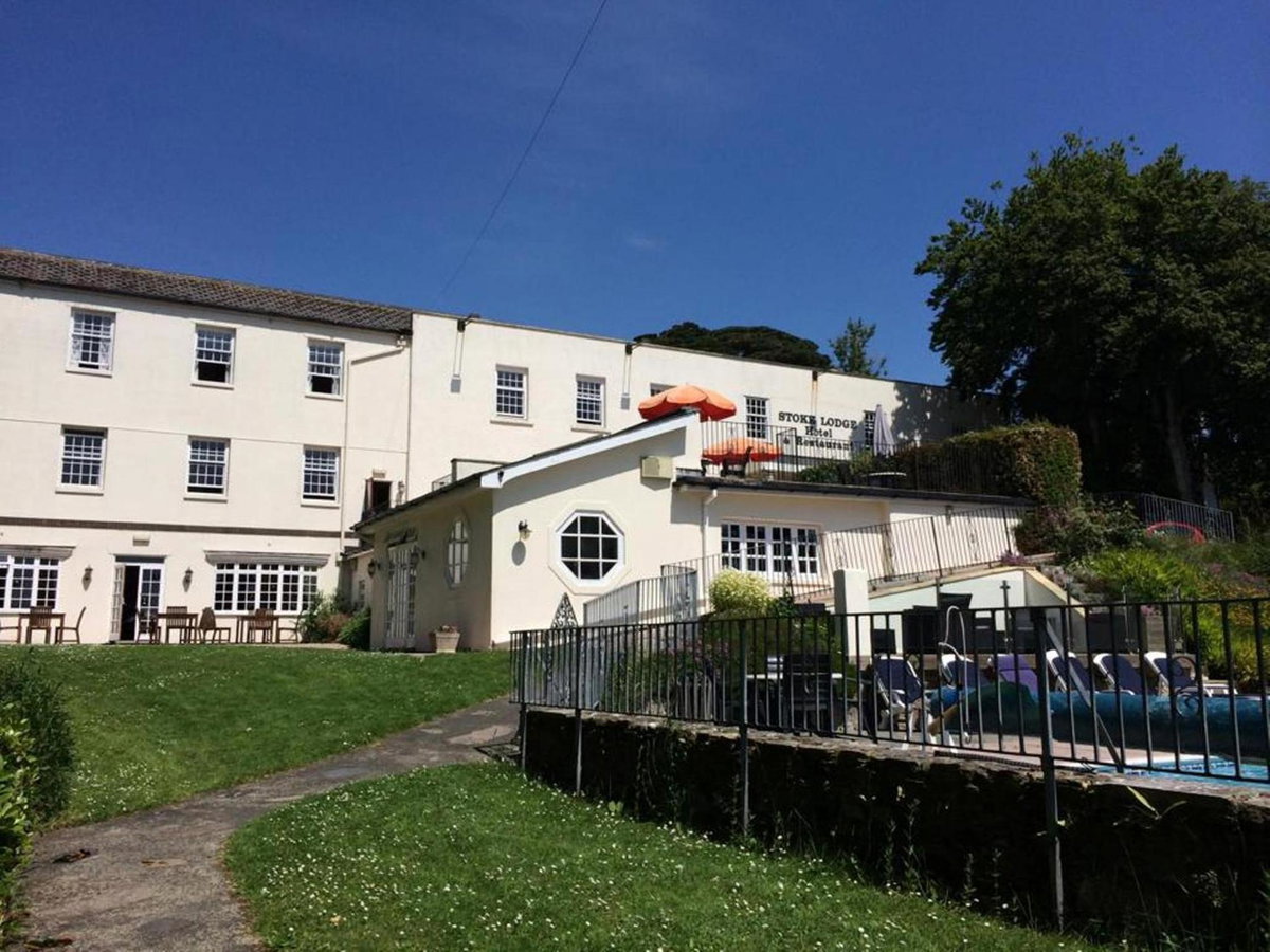 Hotel · Stoke Lodge Hotel, Stoke Fleming
