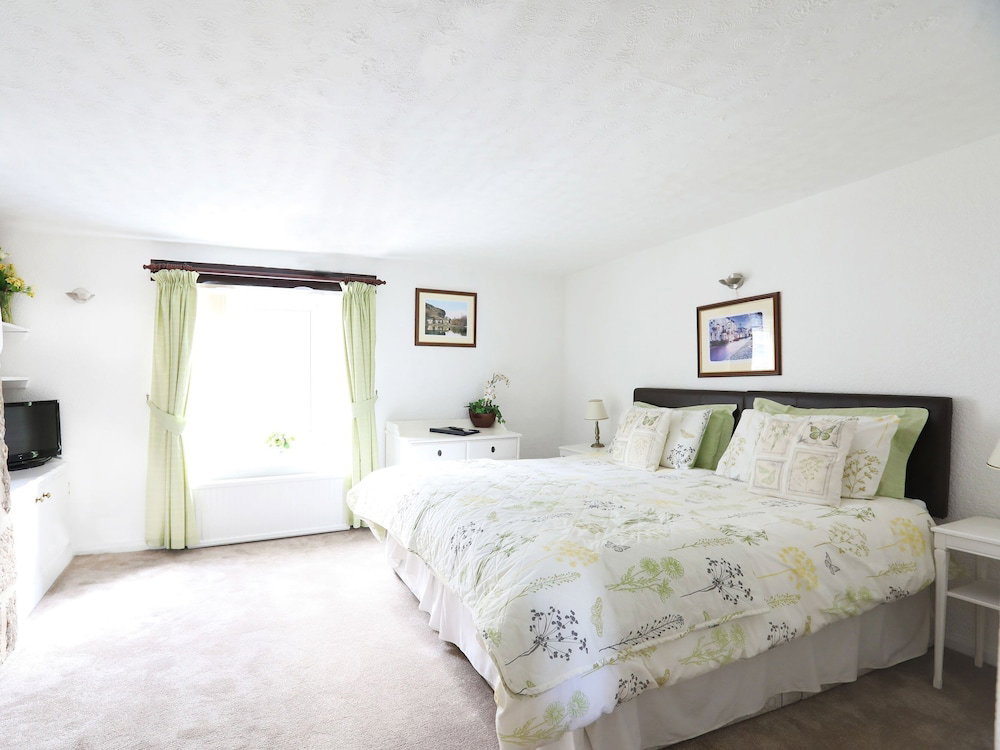 Hotel · The Willow Restaurant B&B, Harrogate