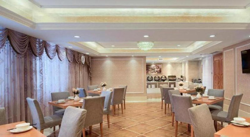 Vienna Hotel Shandong Heze University Town, Heze, China