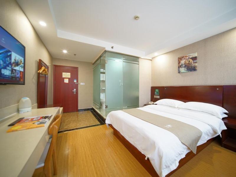 GreenTree Inn Shanghai Baoshan Yanghang Shuichan Road Hotel, Baoshan, China