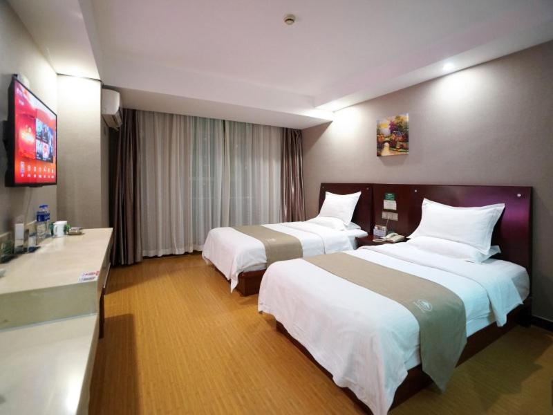 GreenTree Inn Shanghai Baoshan Yanghang Shuichan Road Hotel, Baoshan, China
