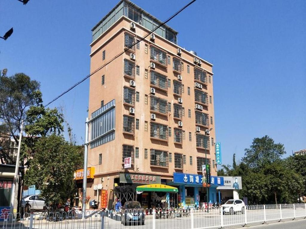 Chengke Hotel Guangdong Zhaoqing Sihui District Huilin Road, China