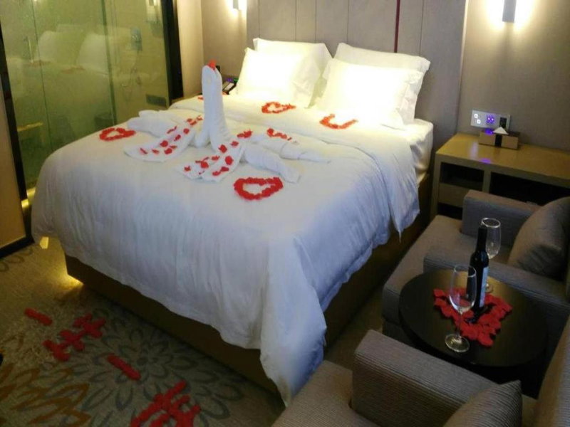Lavande Hotel Tianjin Binhia Yujiabao Finance Center Branch, Binhai, China