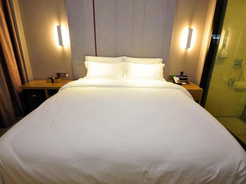 Lavande Hotel Tianjin Binhia Yujiabao Finance Center Branch, Binhai, China