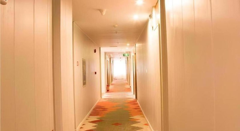 Borrman Hotel Shaoguan Century East Street Fengcai Building, Shaoguan, China